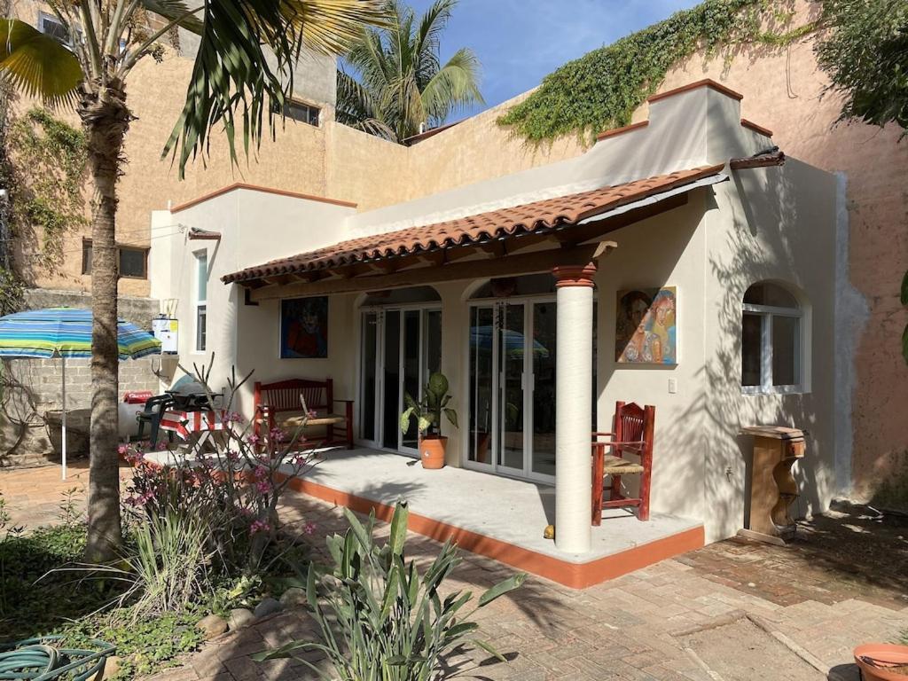 Casita Del Artista Lägenhet San Patricio Melaque Exteriör bild